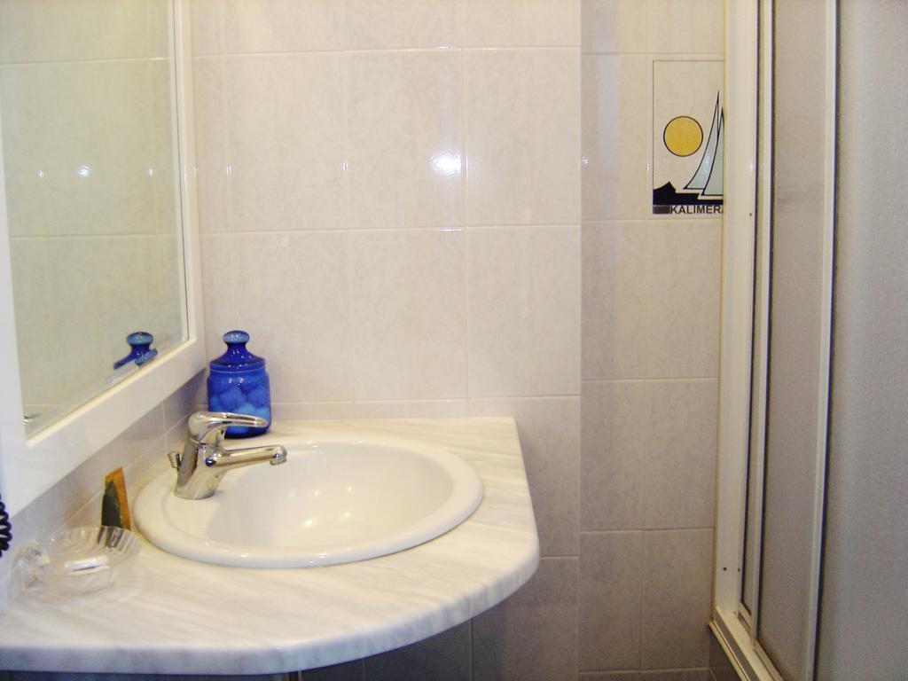 Kalimera Hotel Poros Town Ngoại thất bức ảnh