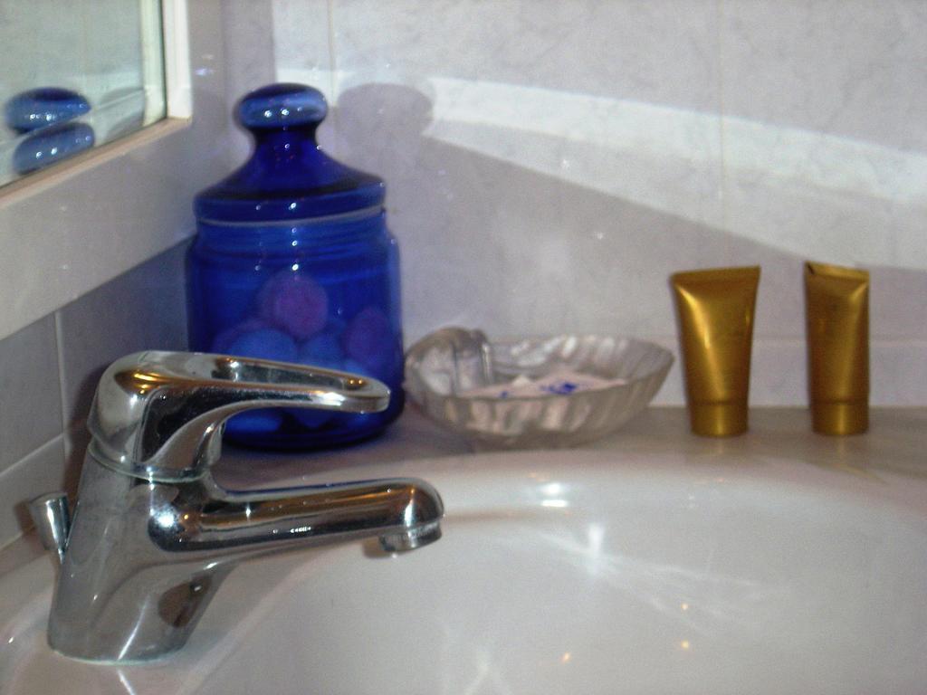 Kalimera Hotel Poros Town Ngoại thất bức ảnh