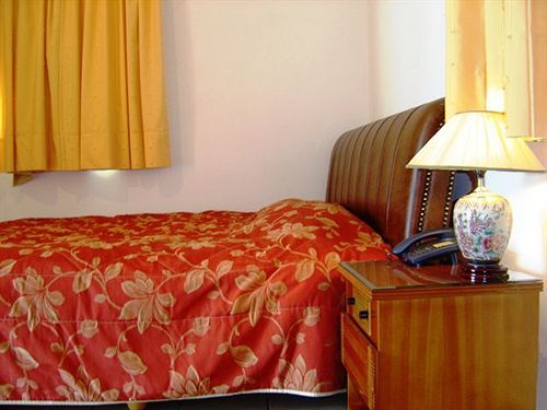 Kalimera Hotel Poros Town Ngoại thất bức ảnh